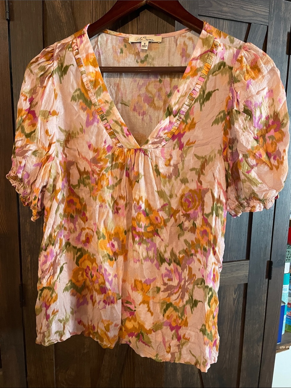 Lightweight Floral V-Neck Puff Sleeve Blouse — Rose Pink